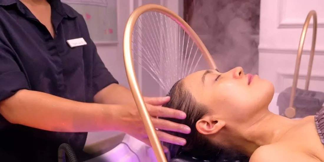 Hair Wash & Scalp Head Rub